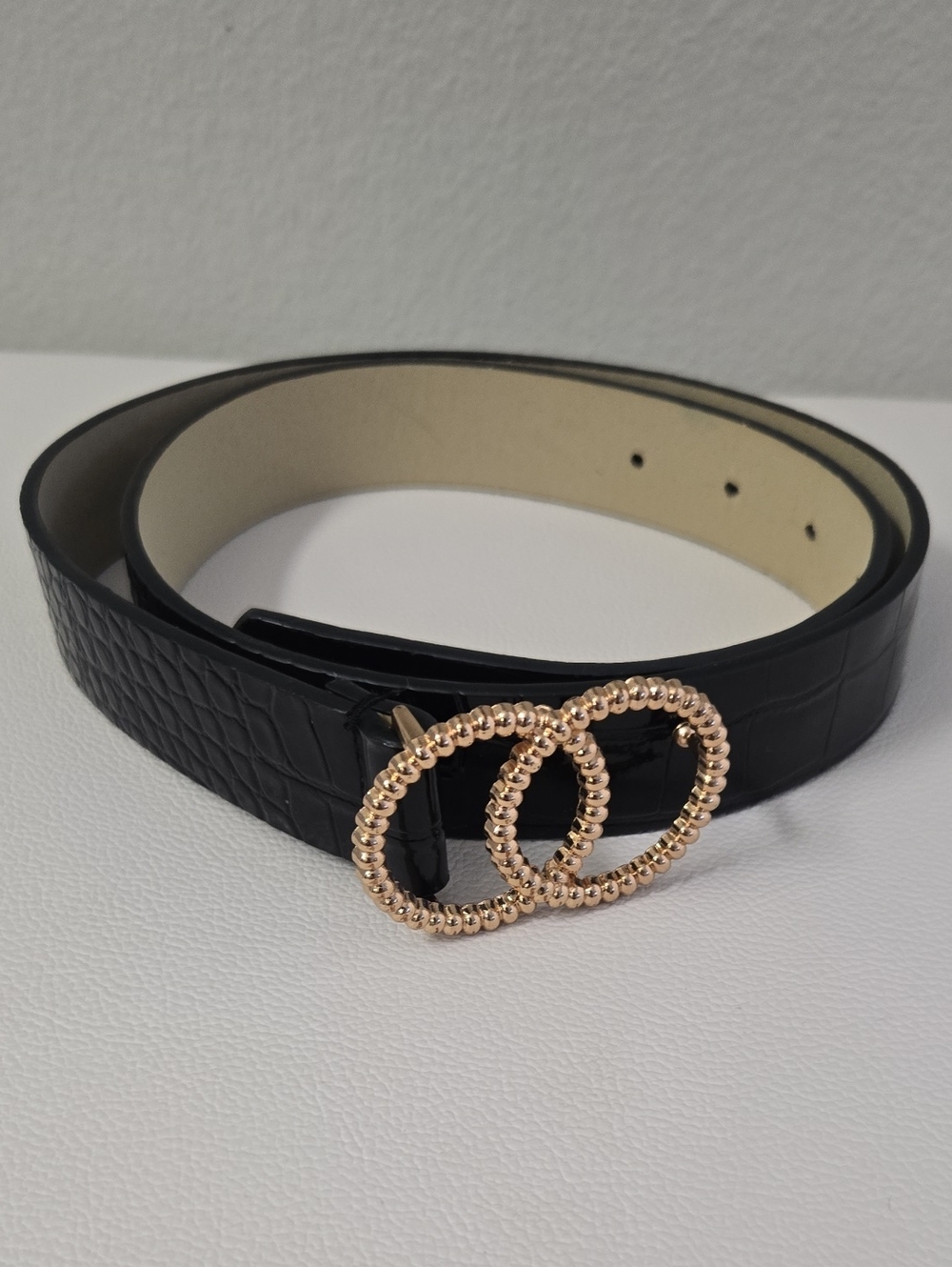 Women's Black Faux Croc Belt with Gold Double-Ring Buckle